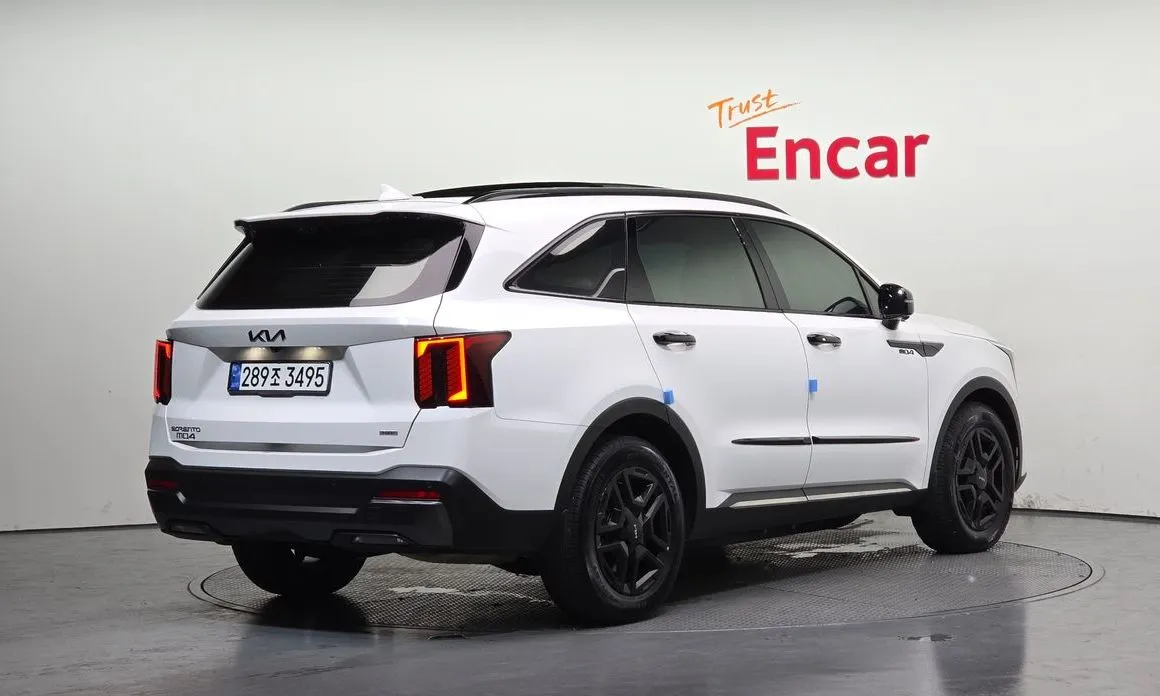 Kia Sorento — фото 7