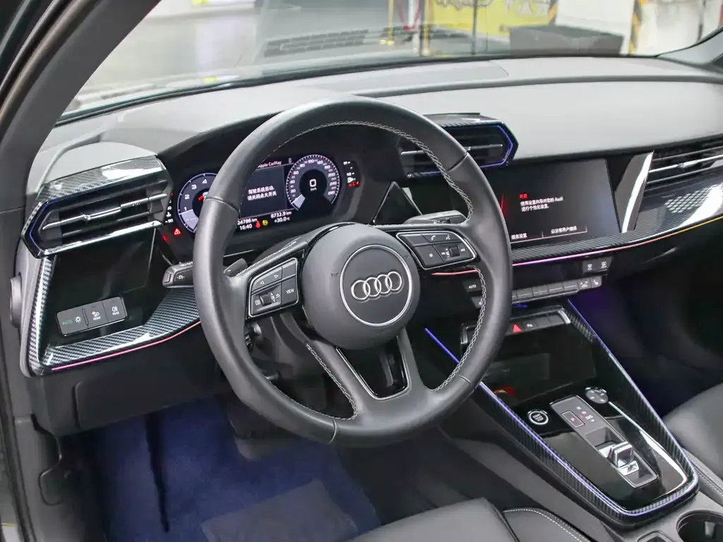 Audi A3 — фото 2