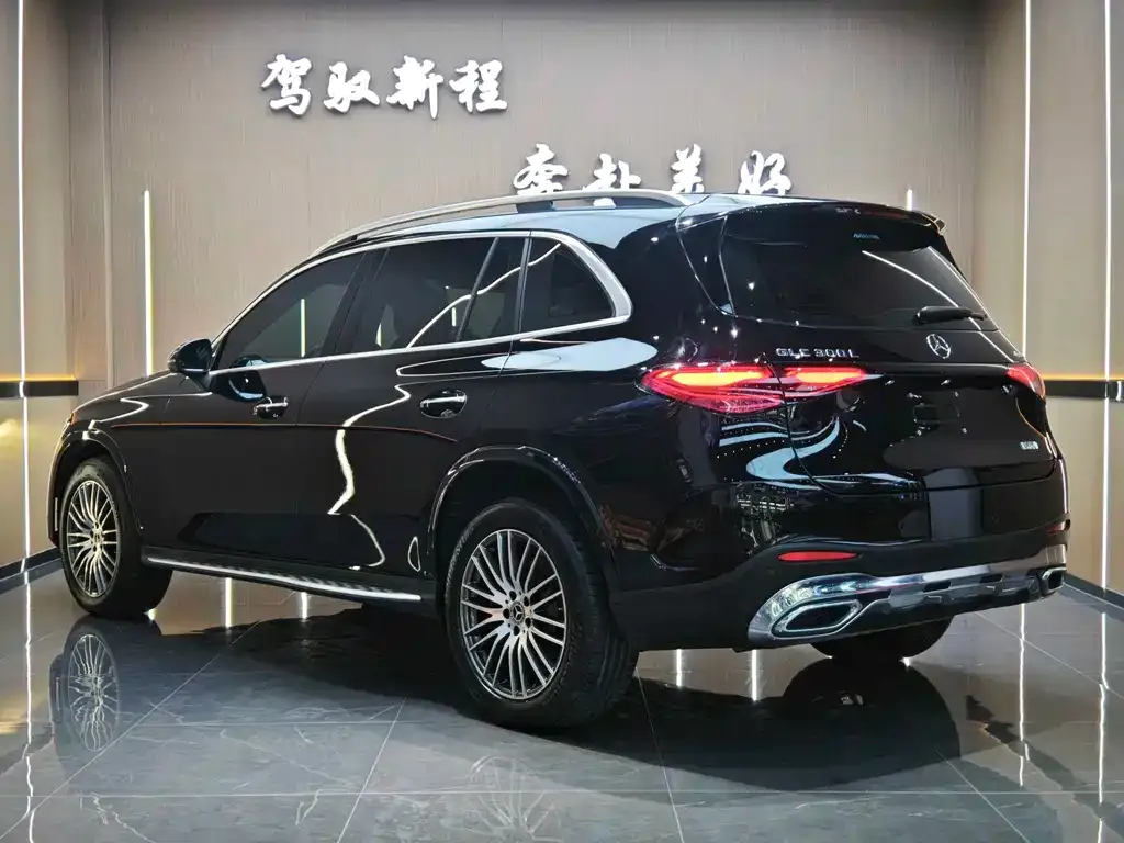 Mercedes-Benz GLC — фото 2