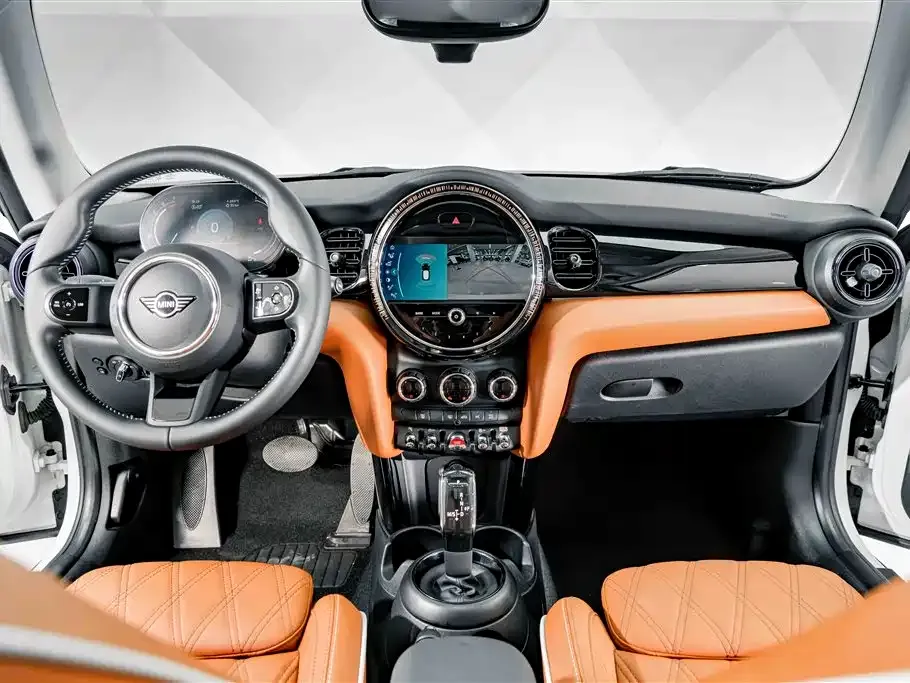 MINI Cooper (3-door) — фото 10
