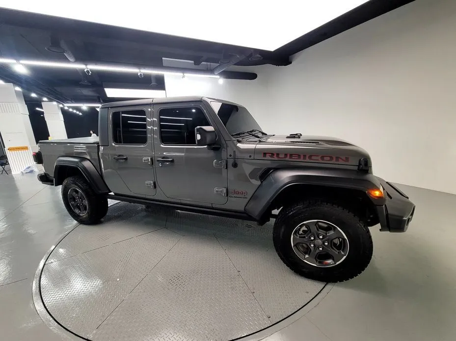 Jeep Gladiator 2023 из KR, фото 5