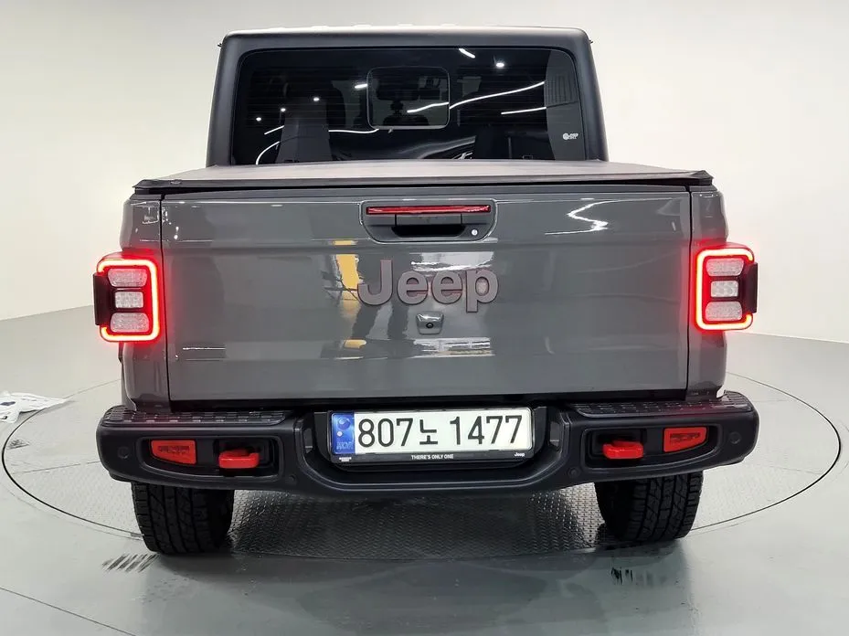 Jeep Gladiator 2023 из KR, фото 3