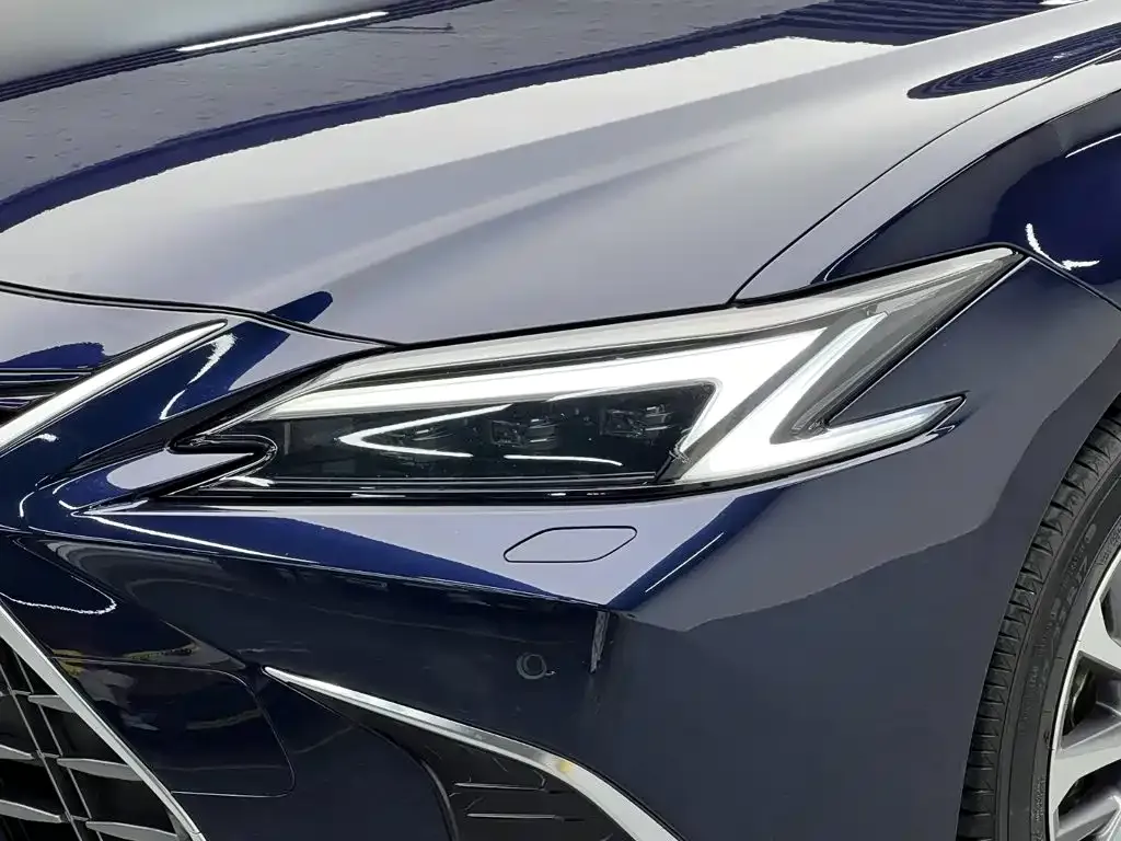 Lexus ES — фото 7