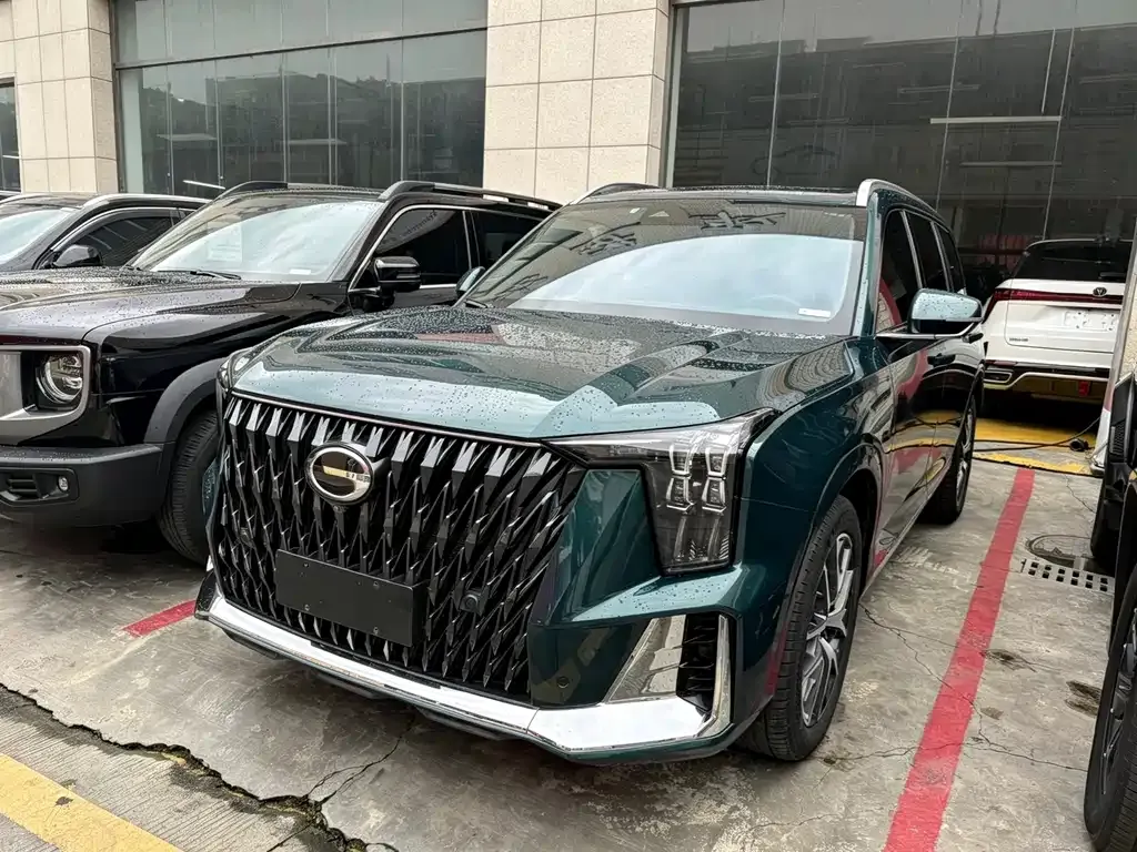 GAC Motor Trumpchi GS8 — фото 1