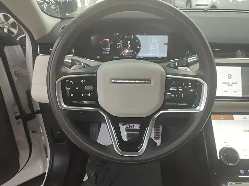 Land Rover Evoque — фото 4