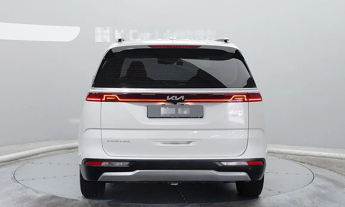 Kia Carnival — фото 2