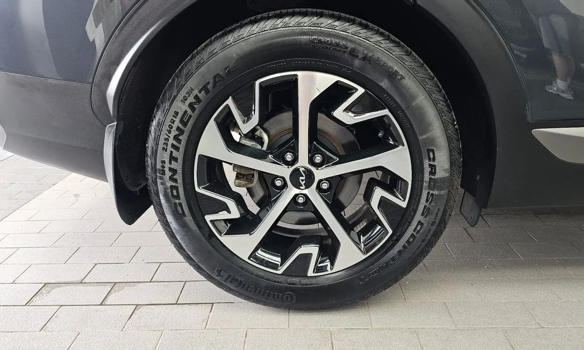 Kia Sportage — фото 9