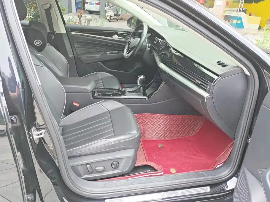 Volkswagen Passat — фото 4
