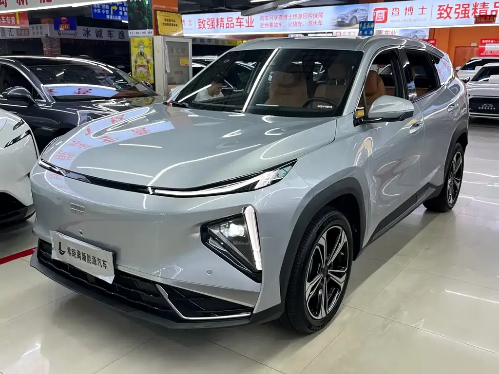 Geely Galaxy L7 — фото 1