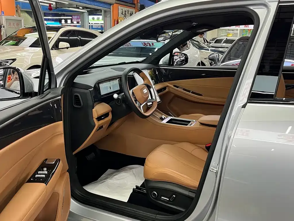 Geely Galaxy L7 — фото 4
