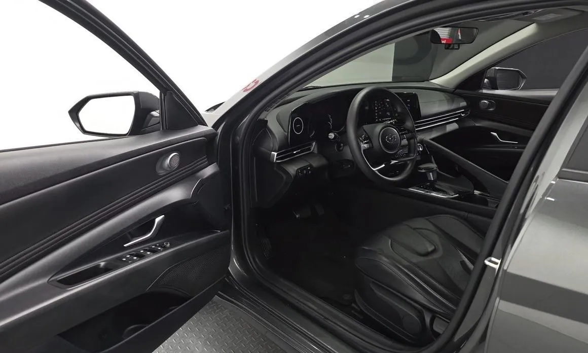 Hyundai AVANTE 2021 из KR, фото 7