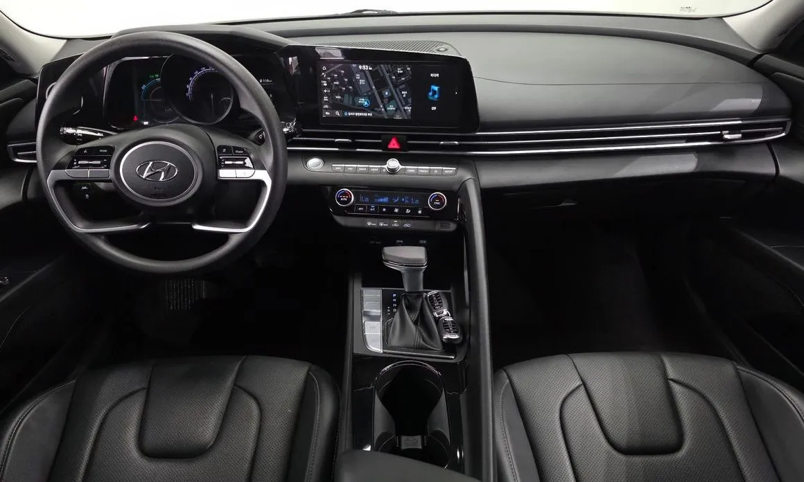 Hyundai AVANTE 2021 из KR, фото 8
