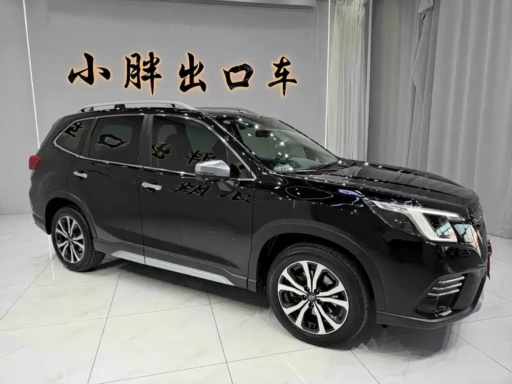 Subaru Forester — фото 2