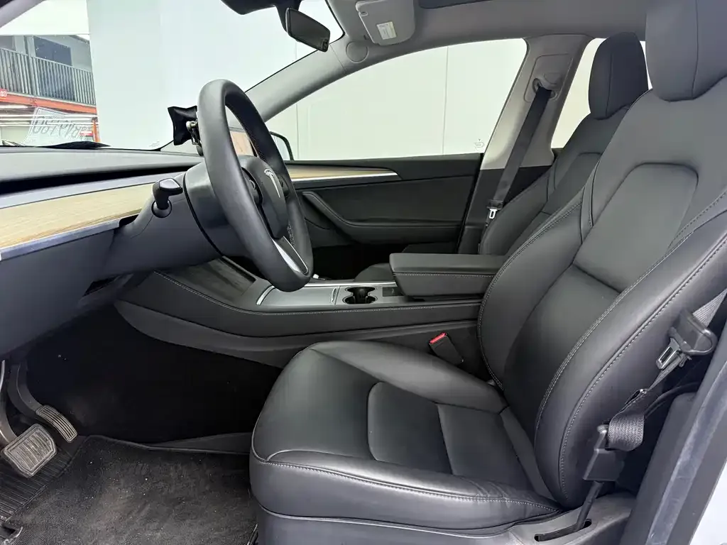 Tesla Model Y 2022 из CN, фото 9
