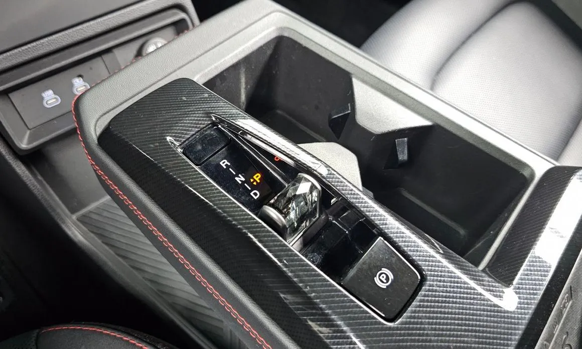 KG Mobility (Ssangyong) Actyon — фото 7