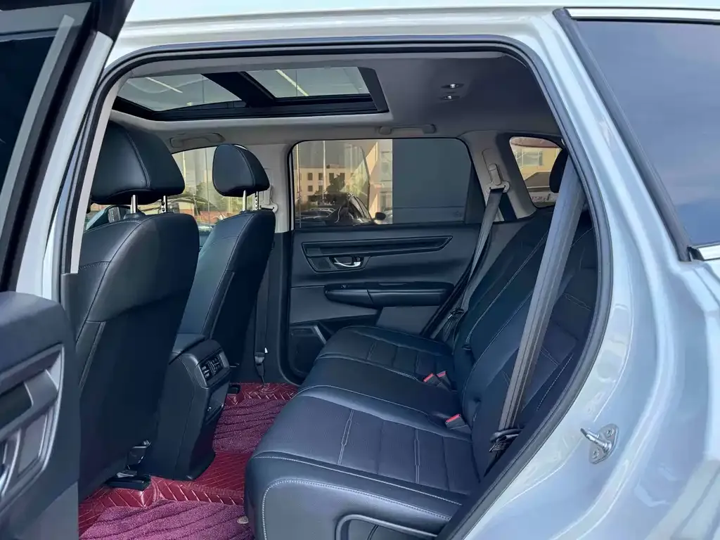 Honda CR-V 2024 из CN, фото 2