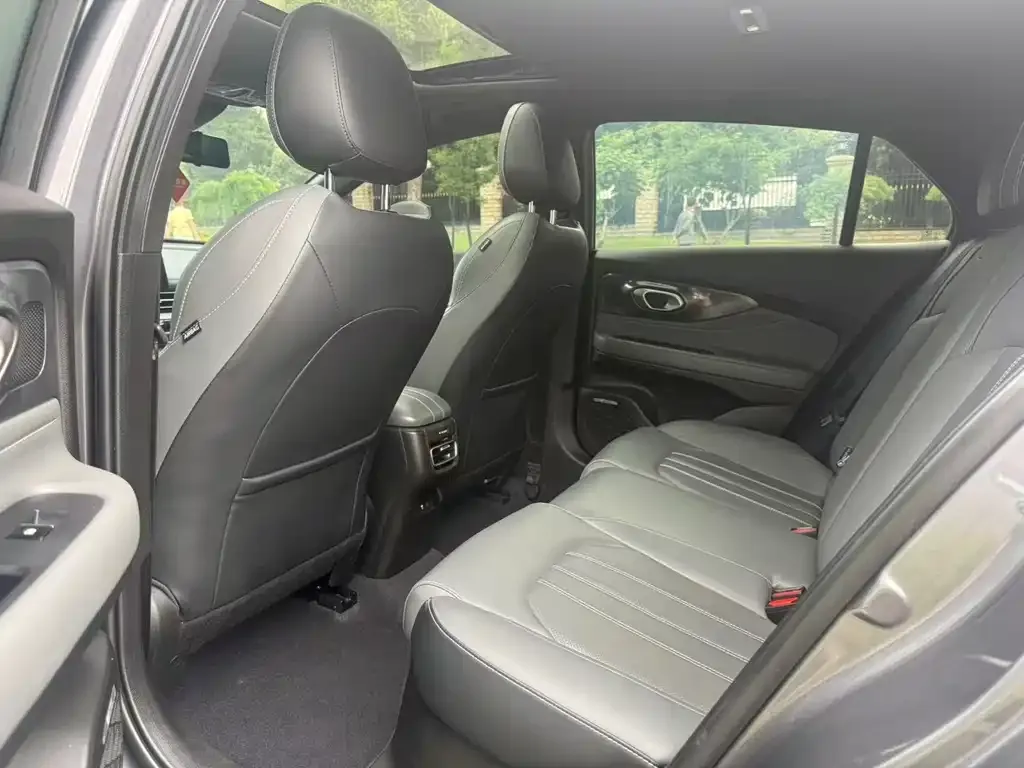 GAC Motor Shadow Leopard — фото 10