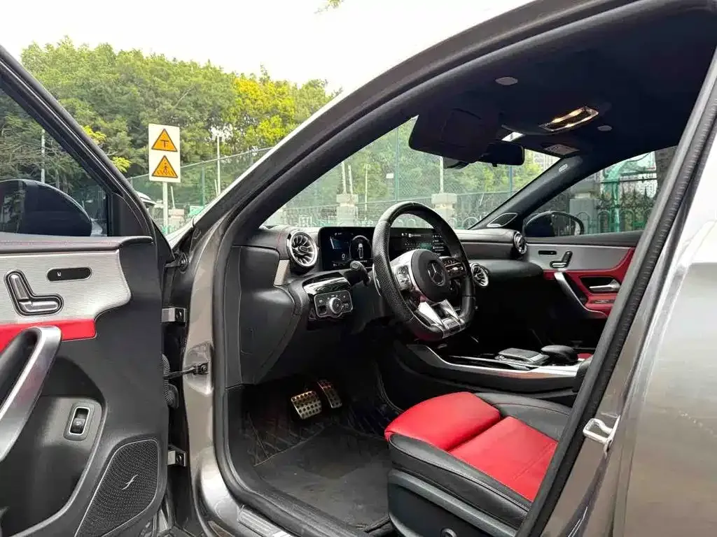 Mercedes-Benz A-Class AMG 2023 из CN, фото 4