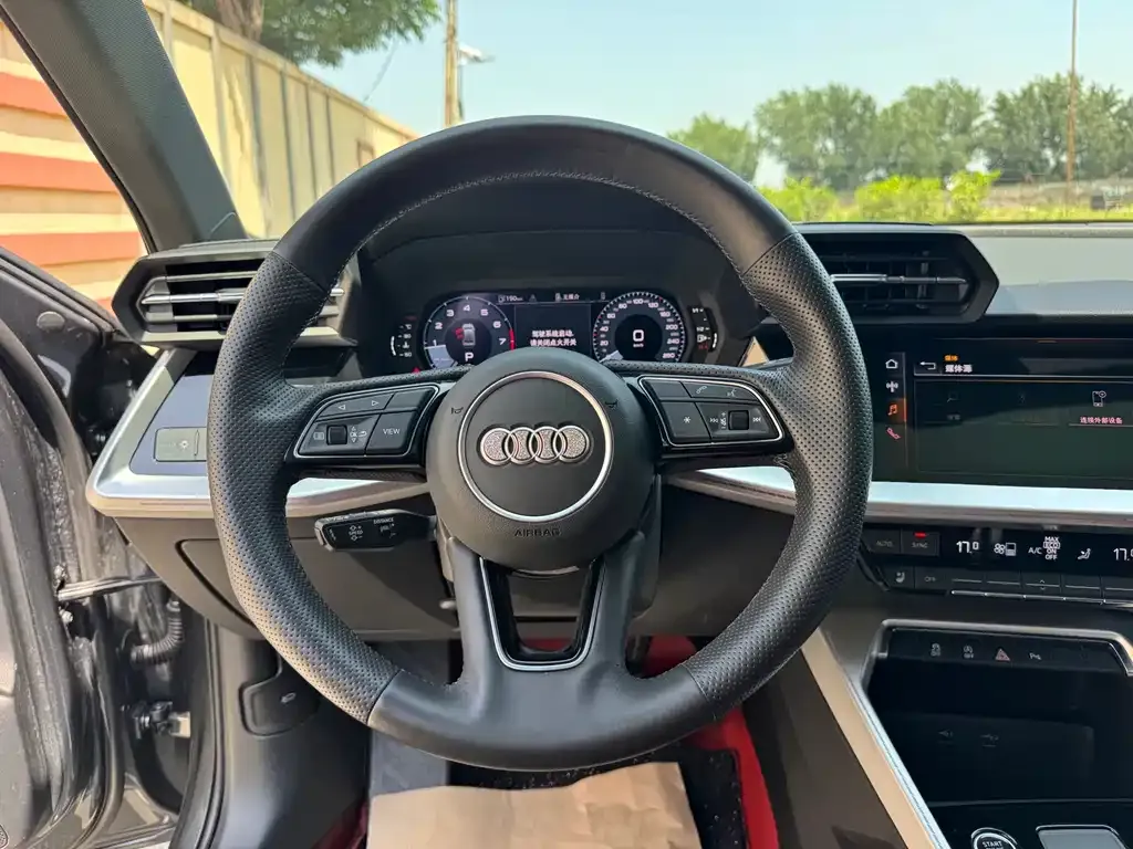 Audi A3 — фото 3
