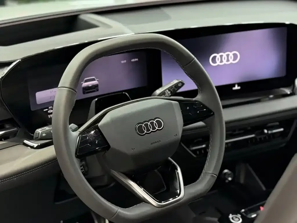 Audi Q6L e-tron — фото 5