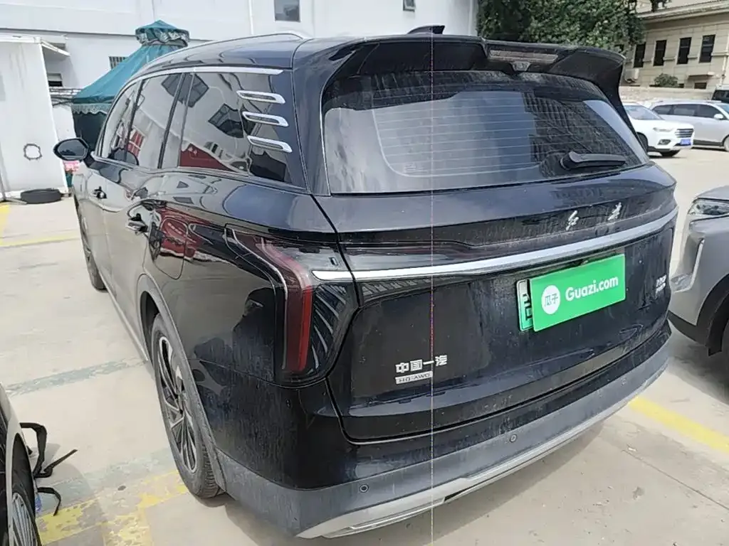 Hongqi HS7 PHEV 2024 из CN, фото 3