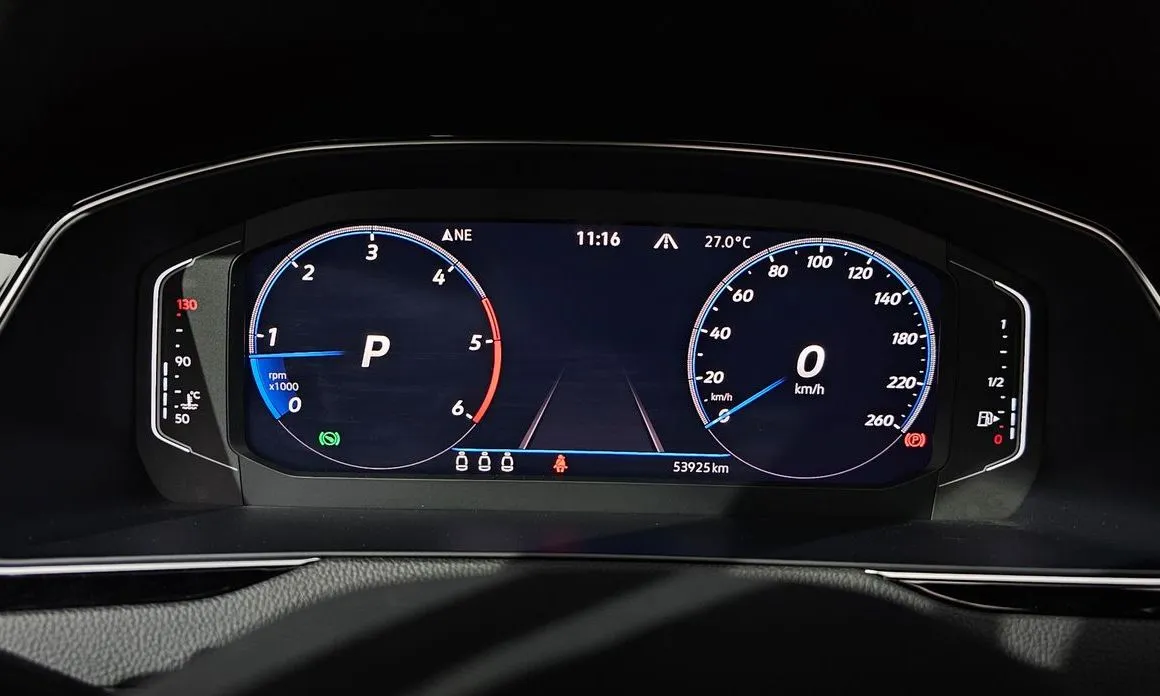 Volkswagen Passat 2021 из KR, фото 6