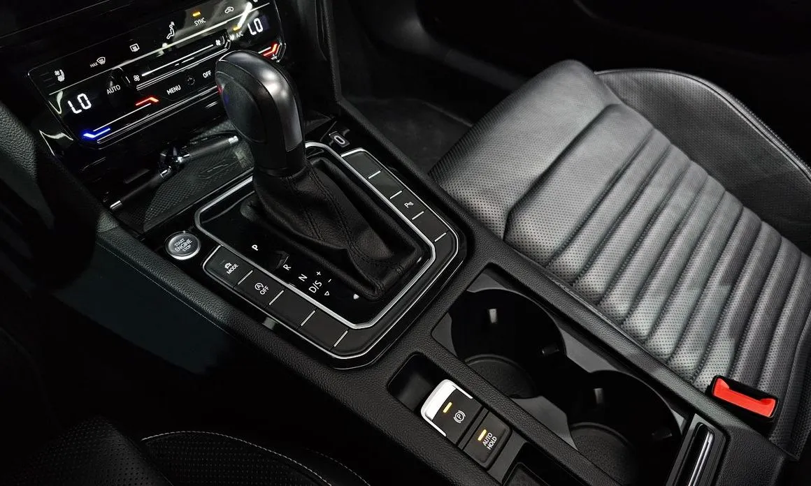 Volkswagen Passat 2021 из KR, фото 7