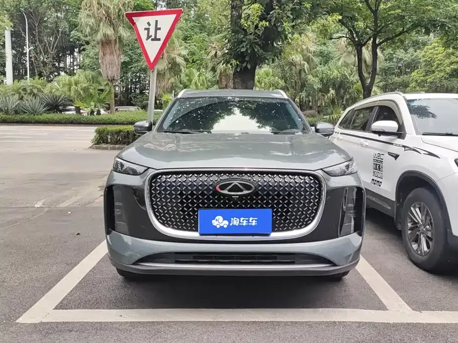 Chery Tiggo 8 PLUS — фото 10