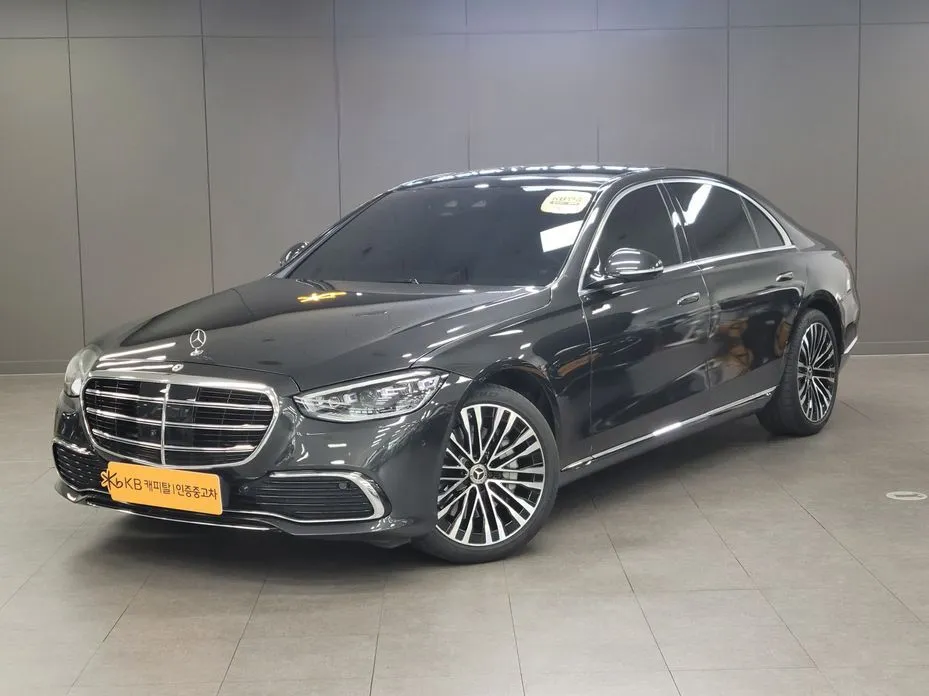 Mercedes-Benz S-Class — фото 1