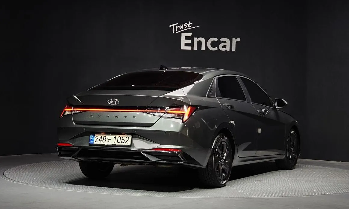 Hyundai AVANTE — фото 2