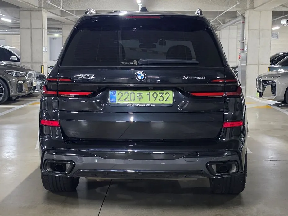 BMW X7 — фото 10
