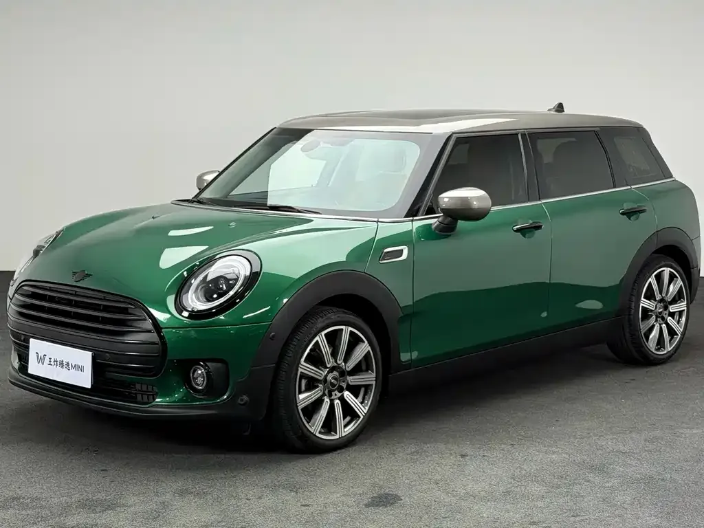 MINI Clubman — фото 1