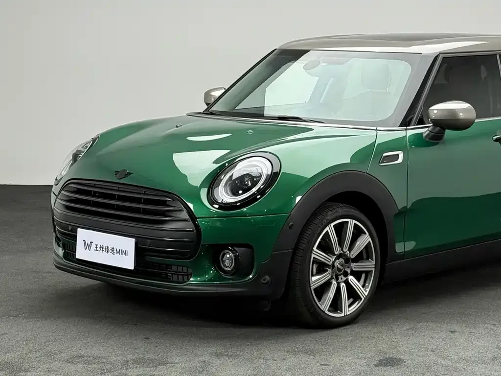 MINI Clubman — фото 7
