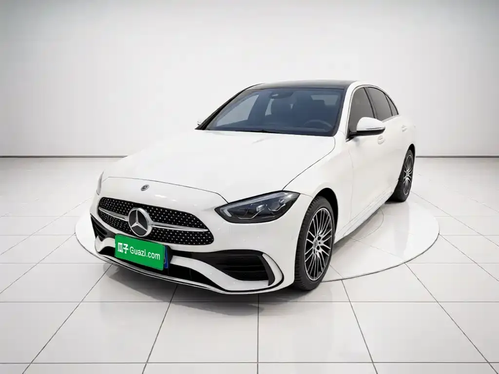 Mercedes-Benz C-Class — фото 1