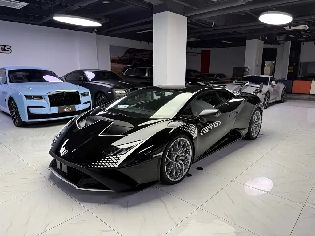 Lamborghini Huracan — фото 1