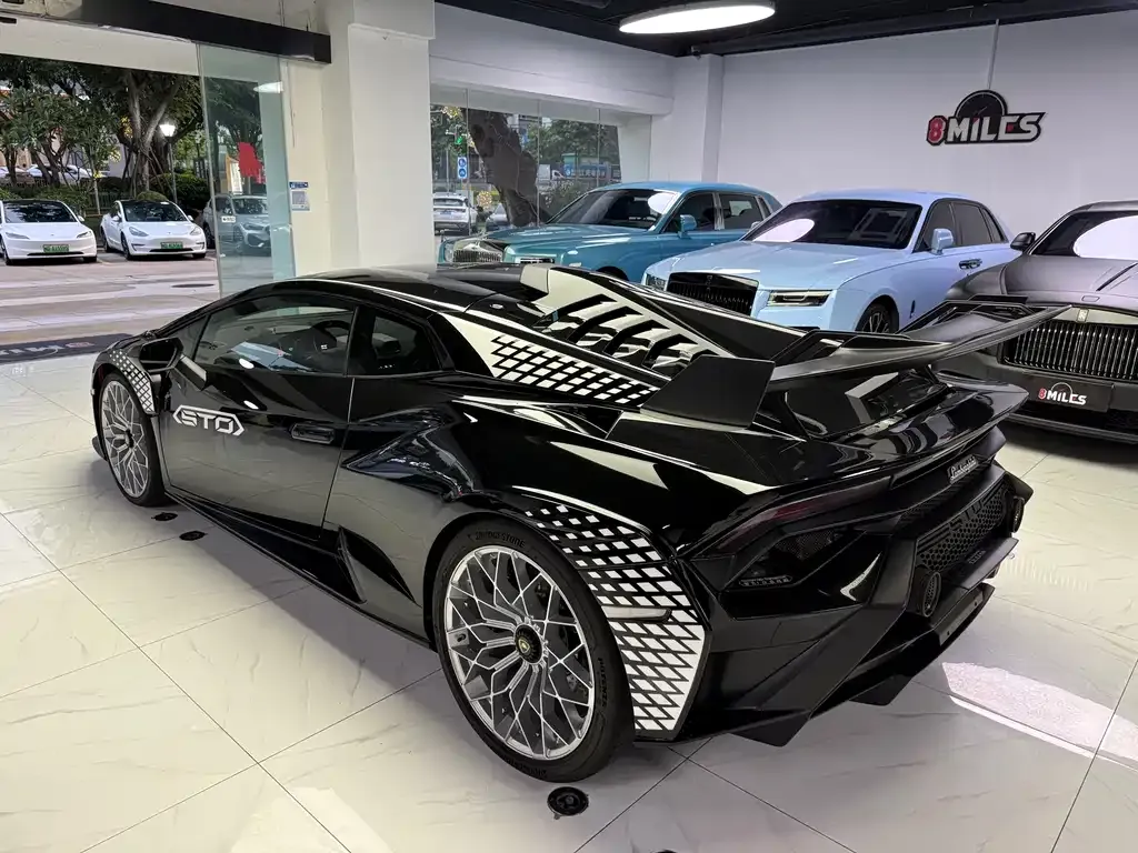 Lamborghini Huracan — фото 5