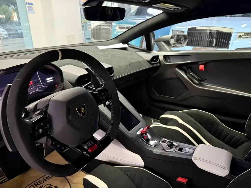 Lamborghini Huracan — фото 4