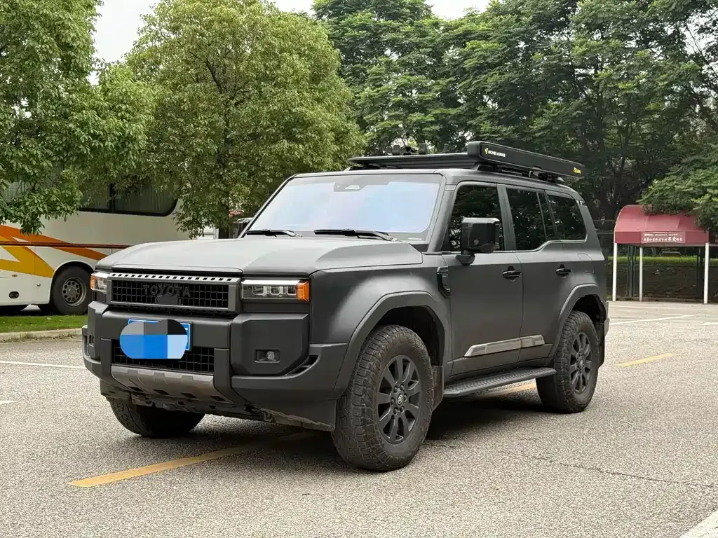 Toyota Prado