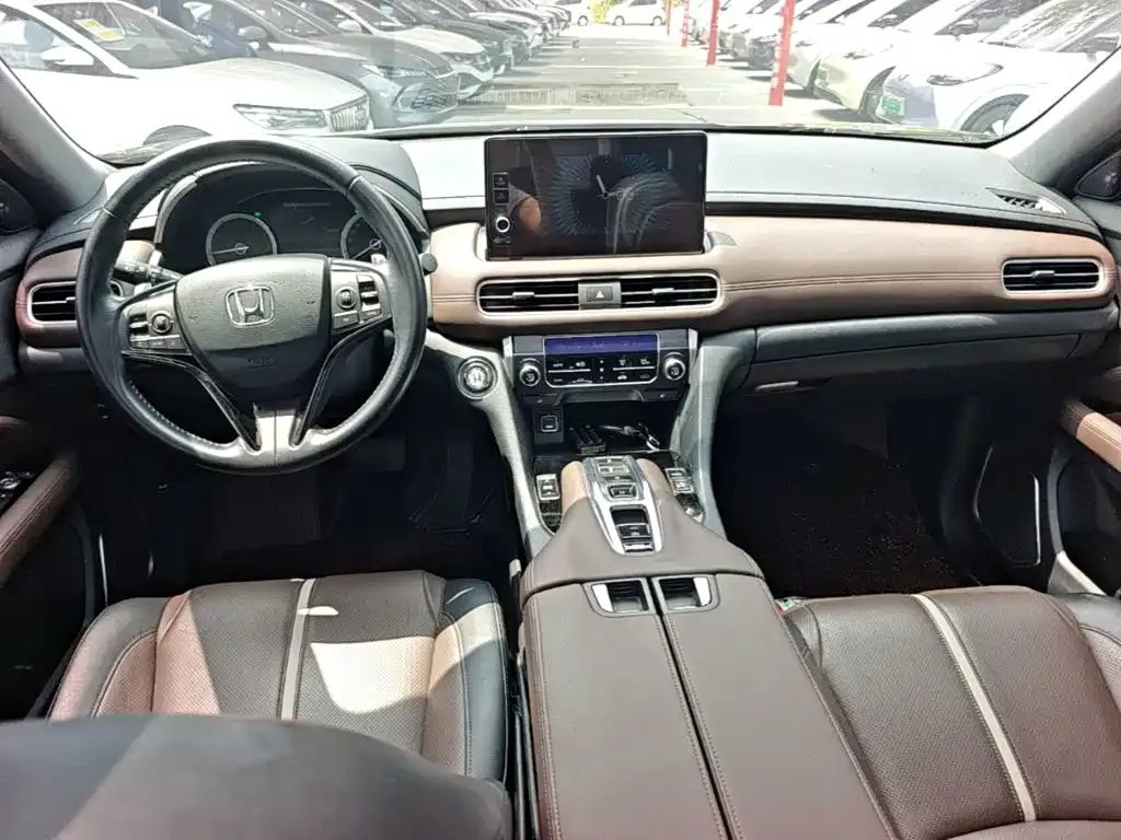 Honda UR-V 2024 из CN, фото 5