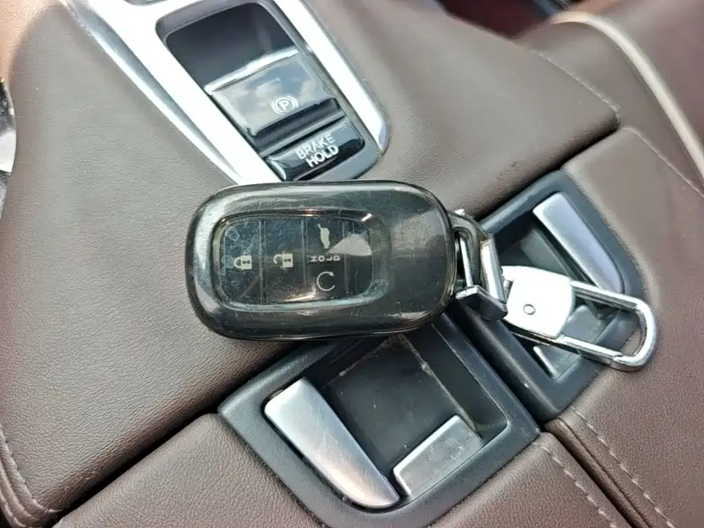 Honda UR-V 2024 из CN, фото 3