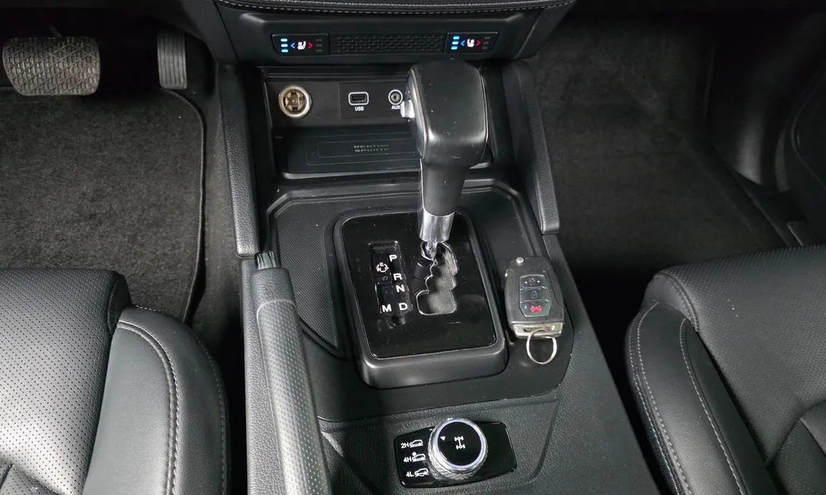 KG Mobility (Ssangyong) Rexton — фото 9