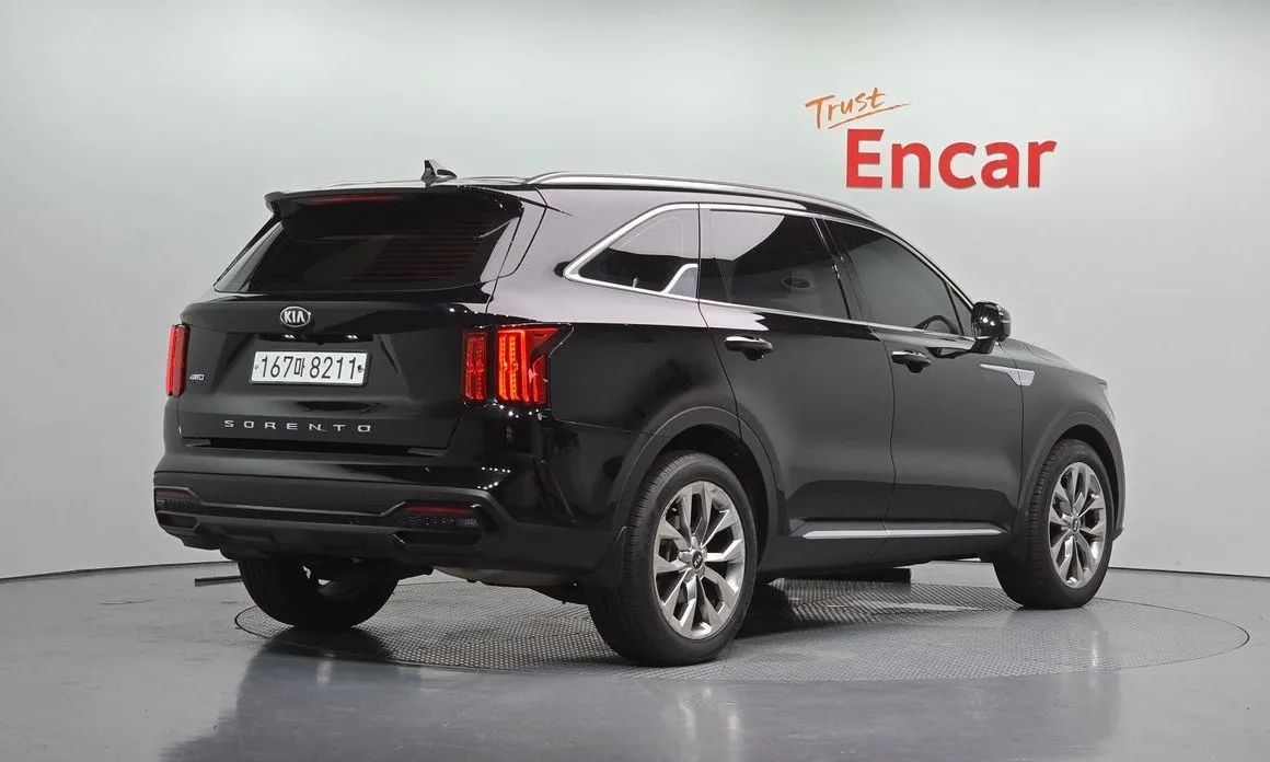 Kia Sorento — фото 3
