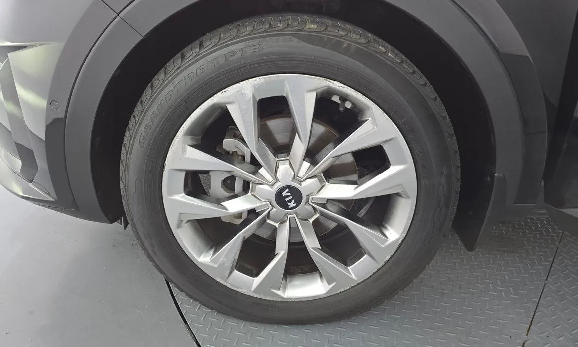 Kia Sorento — фото 4