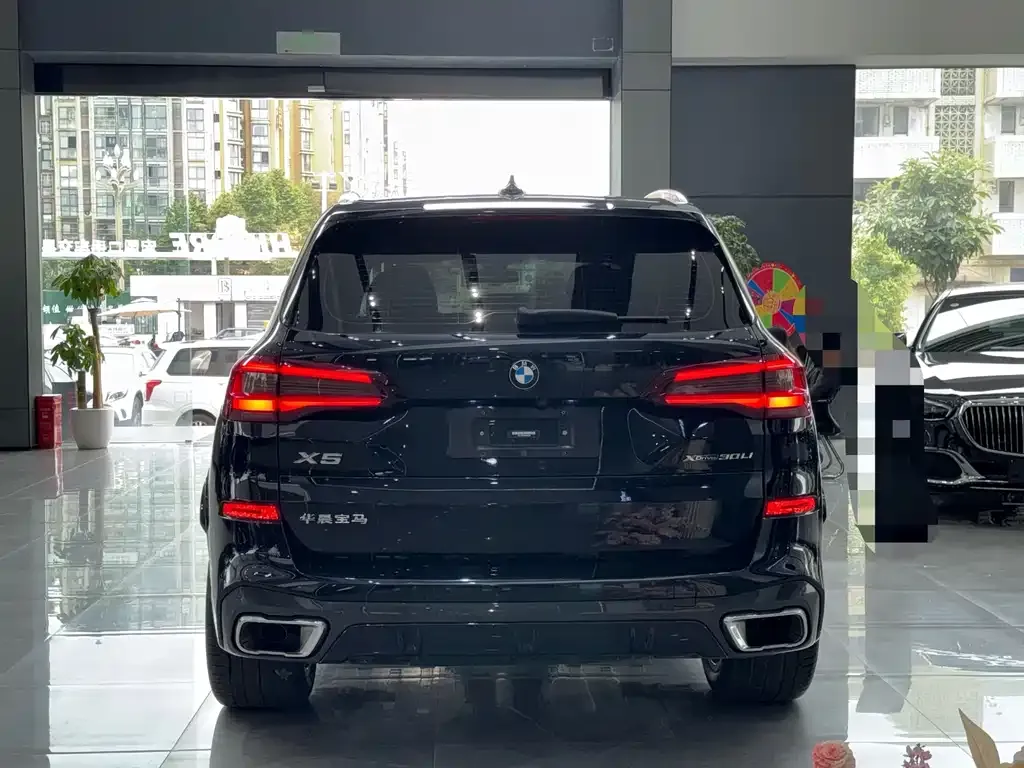 BMW X5 2023 из CN, фото 2