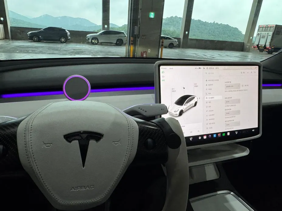 Tesla Model 3 — фото 5