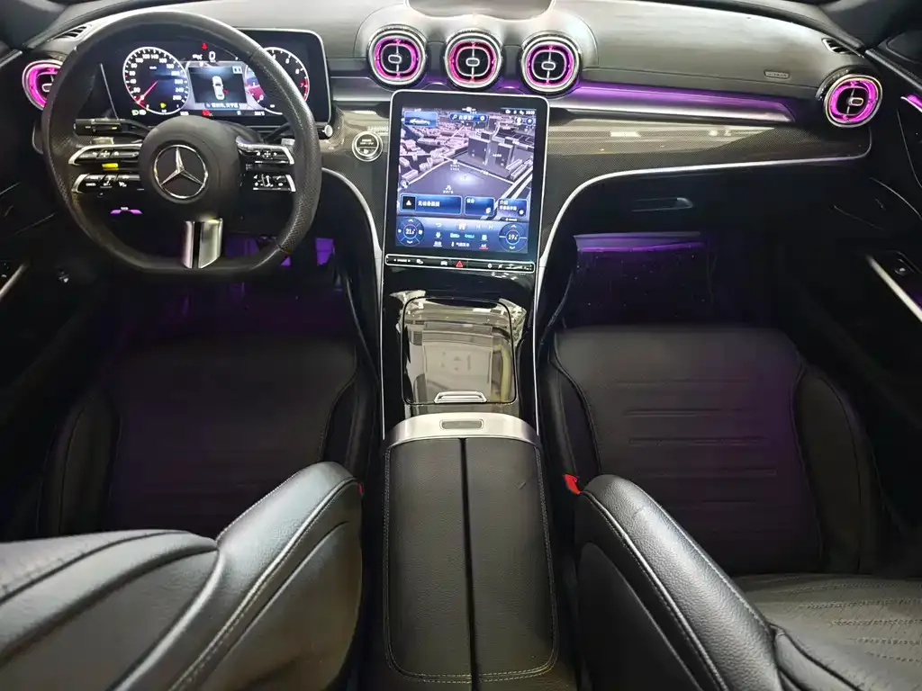 Mercedes-Benz C-Class — фото 10