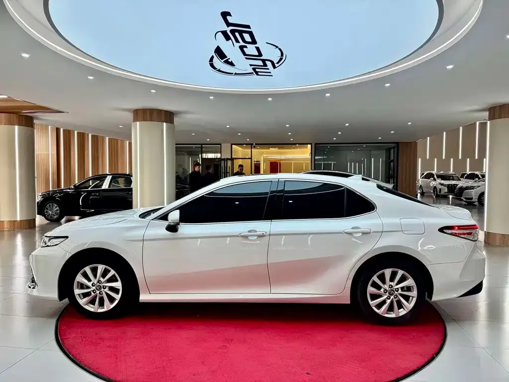 Toyota Camry 2024 из CN, фото 4