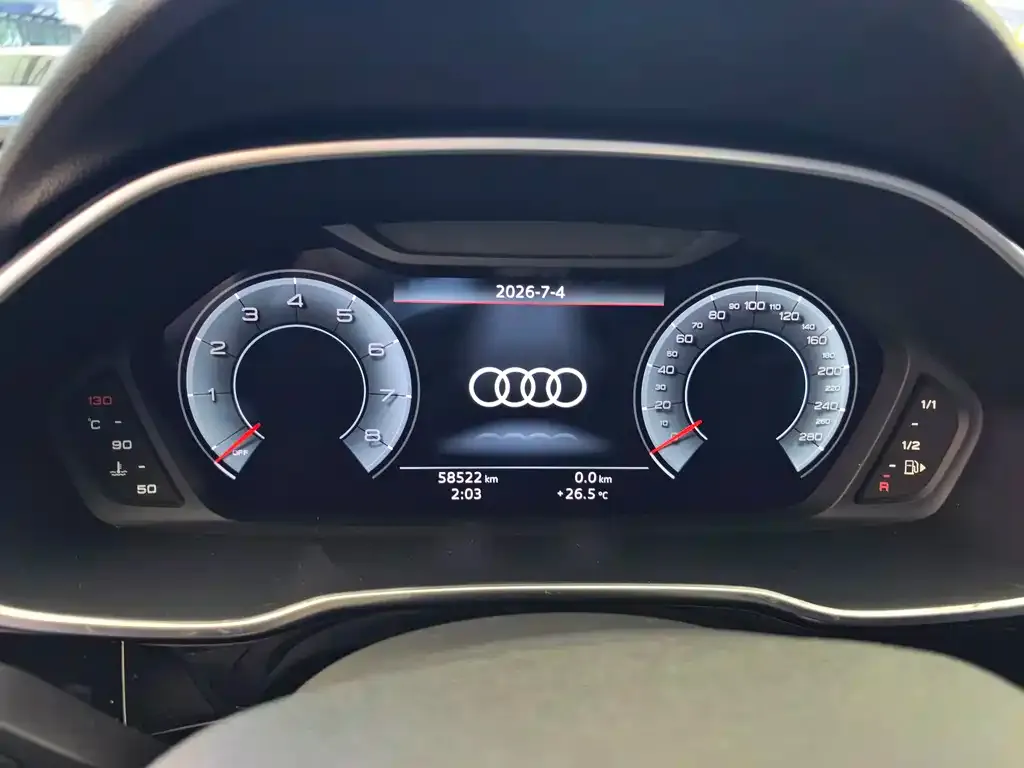 Audi Q3 — фото 2