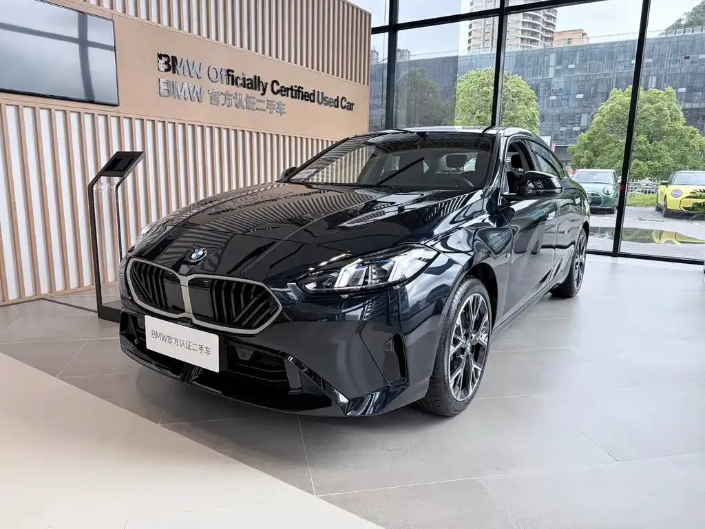 BMW 2 Series — фото 1