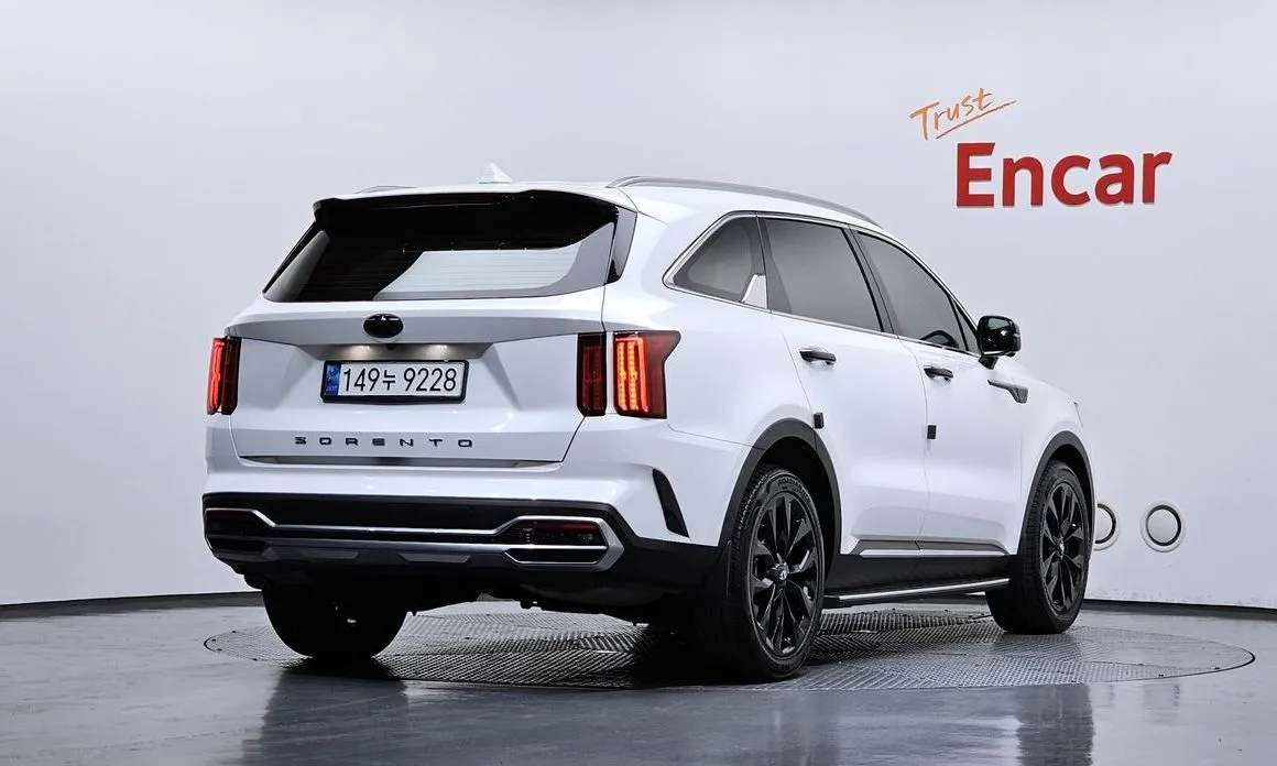 Kia Sorento — фото 3